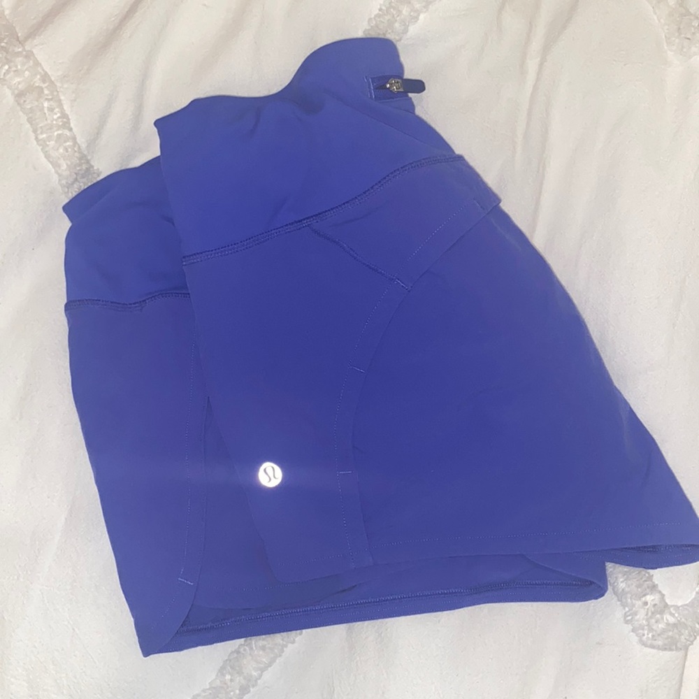 LULULEMON SHORTS!!